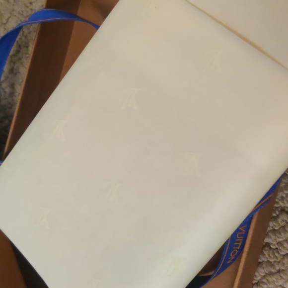 Louis Vuitton Empty Wallet box - Picture 4 of 4